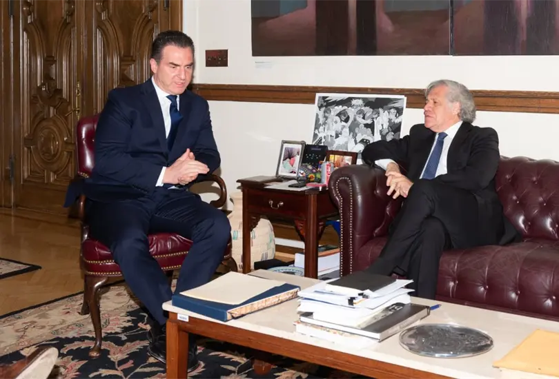 Ante la OEA, Adri&aacute;n de la Garza acusa intromisi&oacute;n de AMLO en las elecciones 