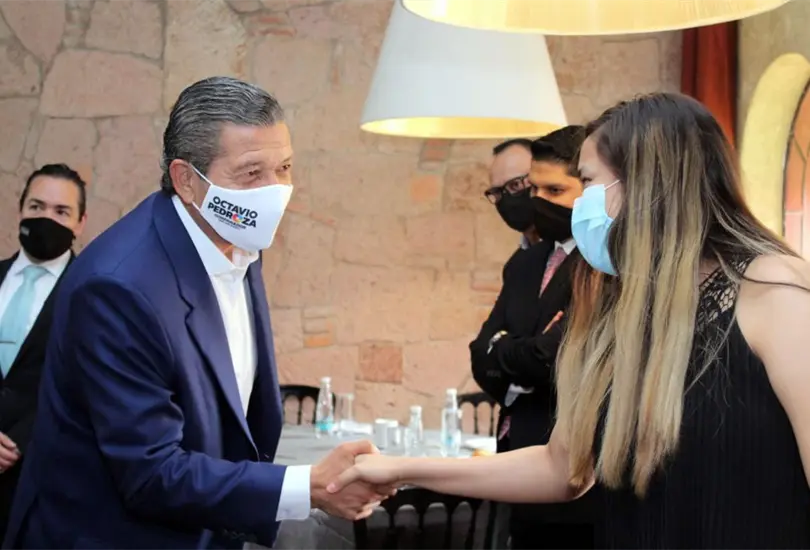 Pedroza pide reflexionar el voto porque está en juego el destino de SLP Pedroza pide reflexionar el voto porque está en juego el destino de SLP