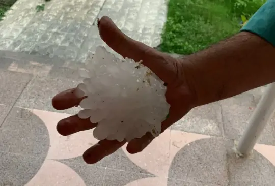 Cómo pelotas de béisbol, reportan caída de granizo gigante en Coahuila Cómo pelotas de béisbol, reportan caída de granizo gigante en Coahuila