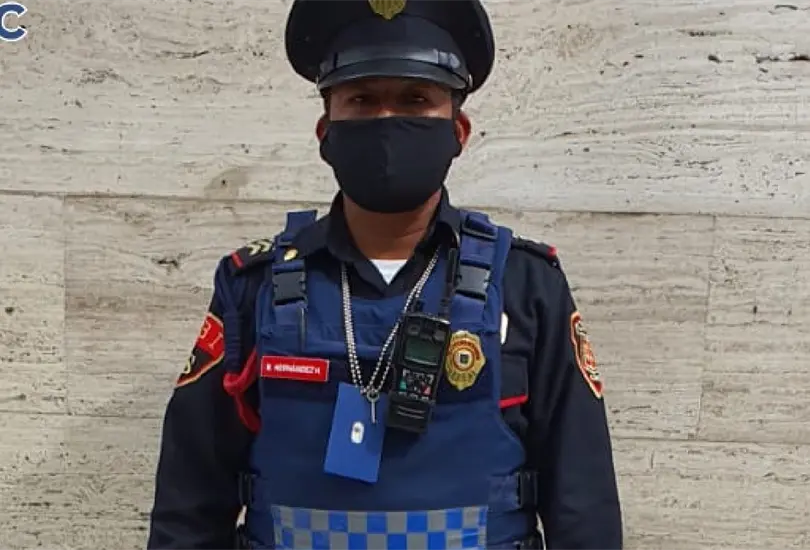 Policía encuentra cheque sin cobrar por 40 millones de pesos ¡y lo devuelve! Policía encuentra cheque sin cobrar por 40 millones de pesos ¡y lo devuelve!