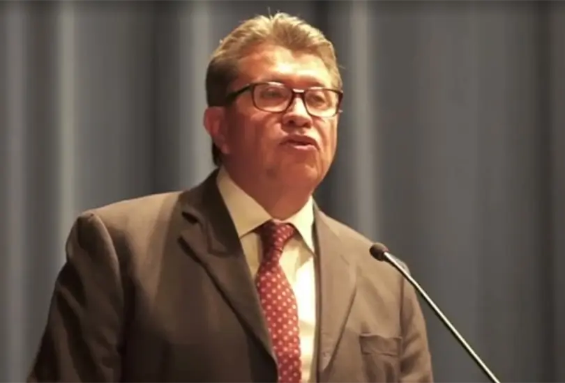 Ricardo Monreal presenta Dec&aacute;logo del Terror; advierte retos econ&oacute;micos en Zacatecas