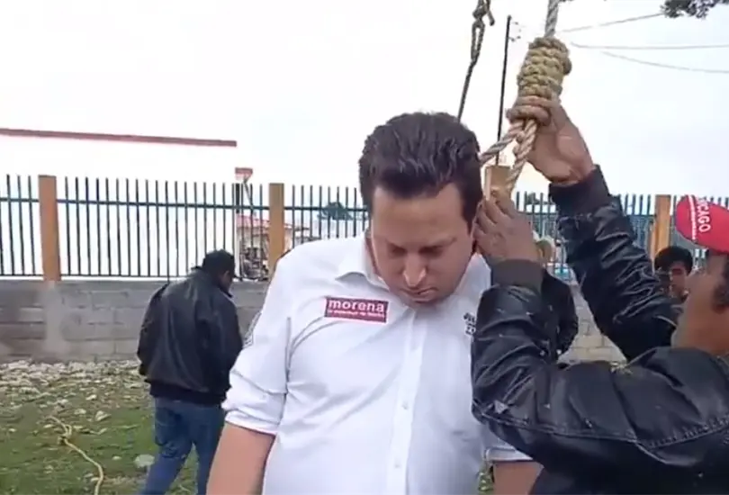 Fingen ahorcamiento de candidato de Morena por incumplir en anteriores cargos Fingen ahorcamiento de candidato de Morena por incumplir en anteriores cargos