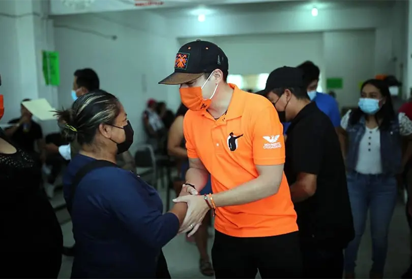 Colosio Riojas incluirá las demandas indígenas en su agenda pública Colosio Riojas incluirá las demandas indígenas en su agenda pública