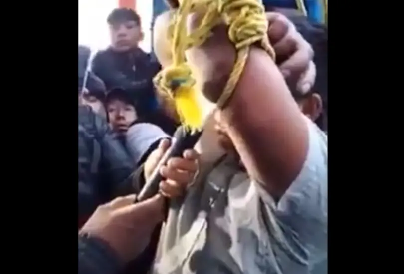 En Chiapas obligan a presunto feminicida a desenterrar a v&iacute;ctima y entregarse