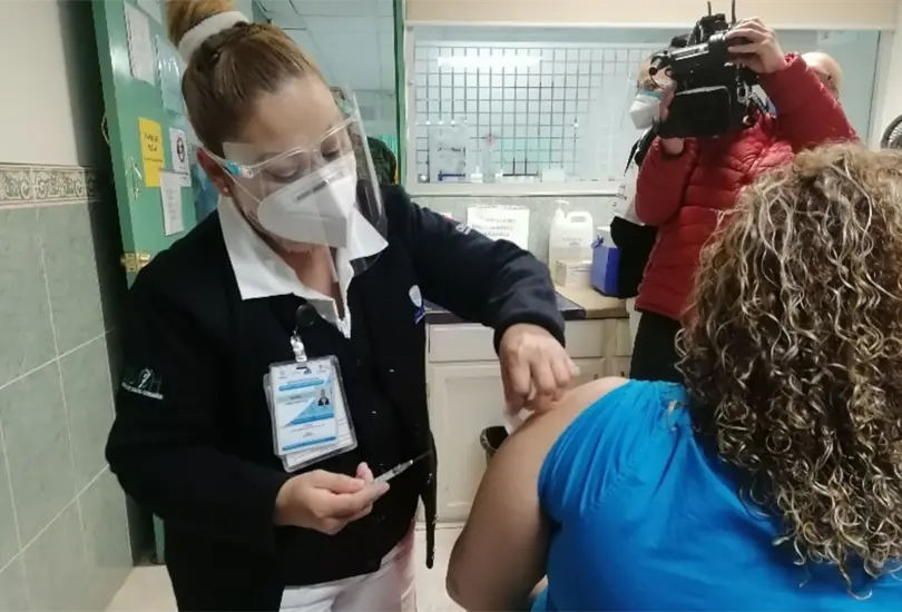 Personas de 40 a 49 años ya se pueden registrar en el portal Mi Vacuna Personas de 40 a 49 años ya se pueden registrar en el portal Mi Vacuna