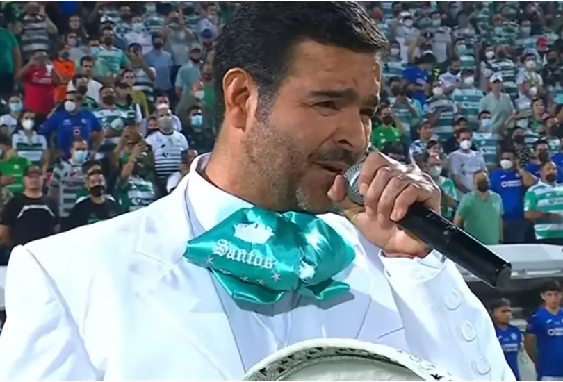 Segob analiza sancionar a Pablo Montero por su interpretaci&oacute;n del Himno Nacional