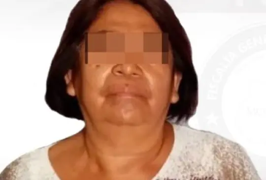 Mujer de 62 años intenta quemar panal, pero provoca incendio en negocio 