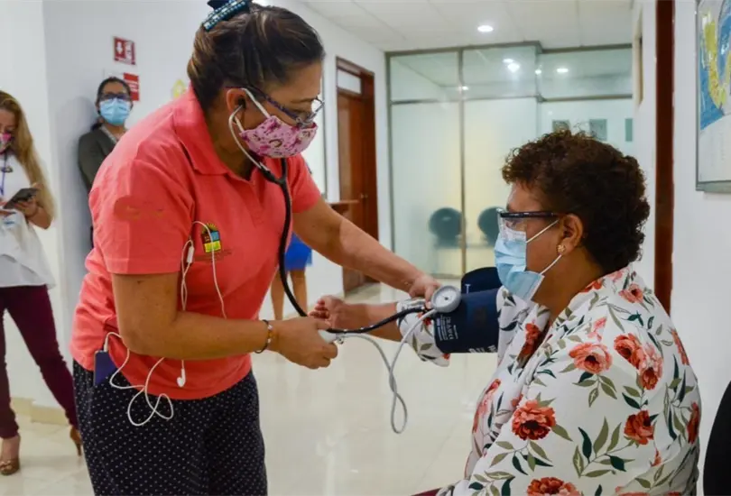 Advierten sobre repunte de casos por COVID-19 en siete estados