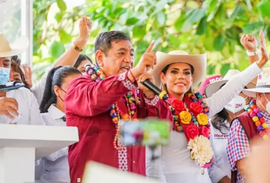 Salgado Macedonio aprovecha mitin de su hija para atacar al INE Salgado Macedonio aprovecha mitin de su hija para atacar al INE