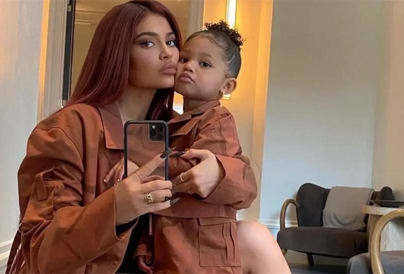 Famosas que visten a su hijas igual que ellas