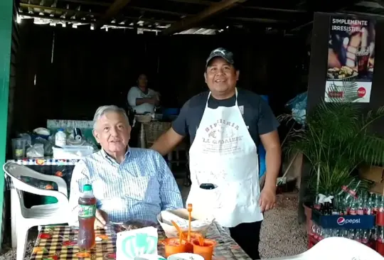 Queman restaurante en Michoacán donde desayunó AMLO Queman restaurante en Michoacán donde desayunó AMLO