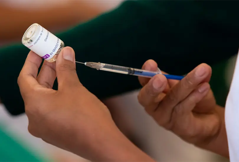 Critican que en Ecatepec pidan constancia domiciliaria para recibir la vacuna Critican que en Ecatepec pidan constancia domiciliaria para recibir la vacuna