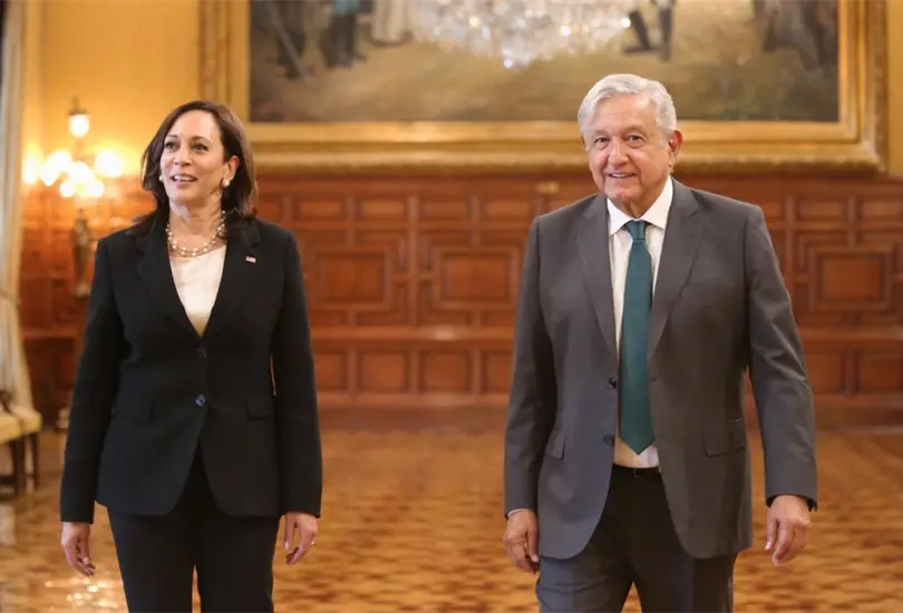 Esto es lo que le sugiri&oacute; Kamala Harris a AMLO sobre el avi&oacute;n presidencial