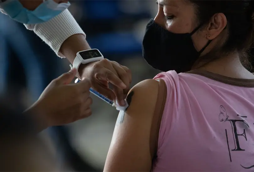 Sedes y días de vacunación para personas de 40 a 49 años en Neza y Ecatepec Sedes y días de vacunación para personas de 40 a 49 años en Neza y Ecatepec
