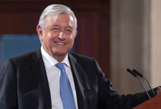 AMLO recibirá pensión para adultos mayores: es para todos