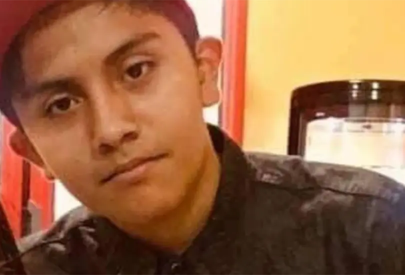 Desaparece joven mixe que fue a CDMX a presentar su examen de admisión a la prepa Desaparece joven mixe que fue a CDMX a presentar su examen de admisión a la prepa