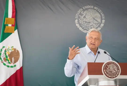 AMLO niega reelección: no hace falta cuando se trabajan 16 horas AMLO niega reelección: no hace falta cuando se trabajan 16 horas