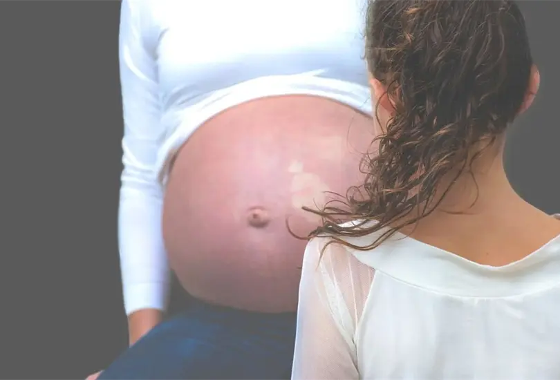Ni&ntilde;a de 11 a&ntilde;os da a luz; su familia no sab&iacute;a que estaba embarazada