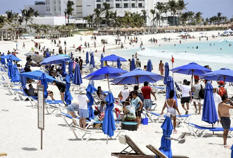 Agencia de viajes se deslinda de contagio de estudiantes poblanos en Cancún Agencia de viajes se deslinda de contagio de estudiantes poblanos en Cancún