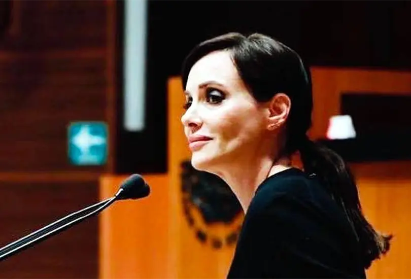 Lilly T&eacute;llez entra al debate entre Carlos Loret de Mola y Julio Astillero