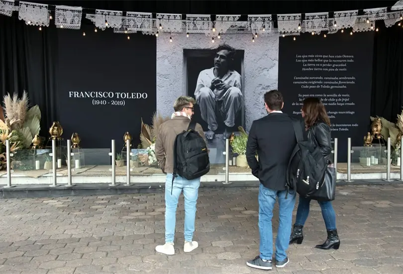 Google rinde homenaje a Francisco Toledo Google rinde homenaje a Francisco Toledo