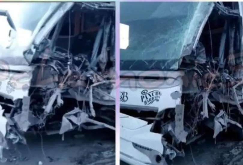 Autob&uacute;s de Pancho Barraza sufre accidente en carretera