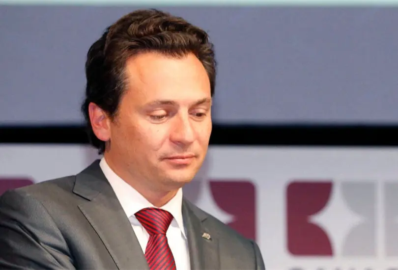 UIF denuncia a Emilio Lozoya por el presunto desvío de 3 mil mdp UIF denuncia a Emilio Lozoya por el presunto desvío de 3 mil mdp