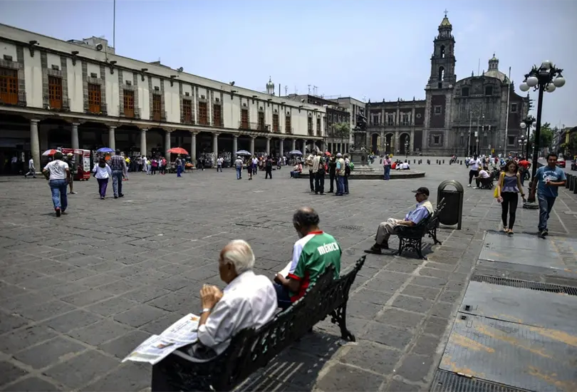 Ofrecen certificados de vacunación contra COVID apócrifos en la CDMX Ofrecen certificados de vacunación contra COVID apócrifos en la CDMX