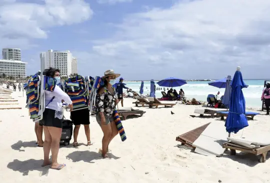 Cocodrilo ataca a una turista en Cancún Cocodrilo ataca a una turista en Cancún