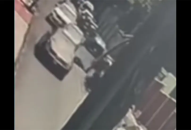 Ladrones en moto chocan y mueren al intentar huir luego de asaltar a peat&oacute;n