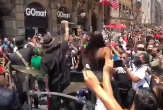 Pese a tercera ola, La Maldita Vecindad hace concierto sin sana distancia Pese a tercera ola, La Maldita Vecindad hace concierto sin sana distancia