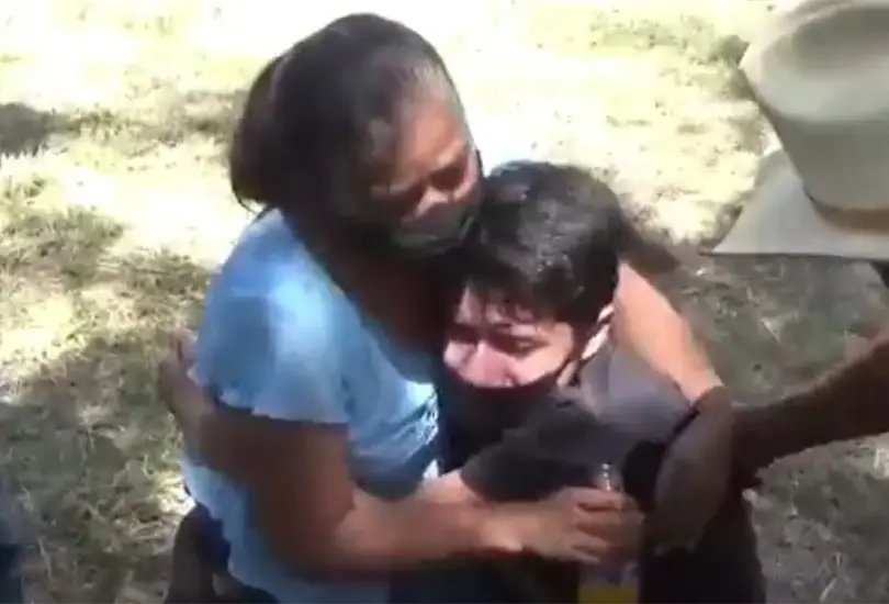 Joven denuncia agresión por parte de un elemento de seguridad de AMLO Joven denuncia agresión por parte de un elemento de seguridad de AMLO