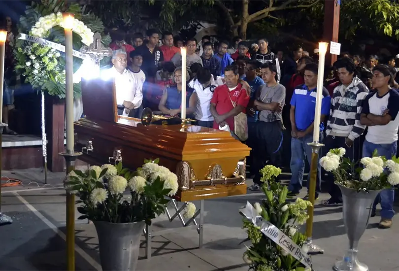 Caso Ayotzinapa, &iquest;la Consulta Popular ayudar&aacute; en su esclarecimiento?