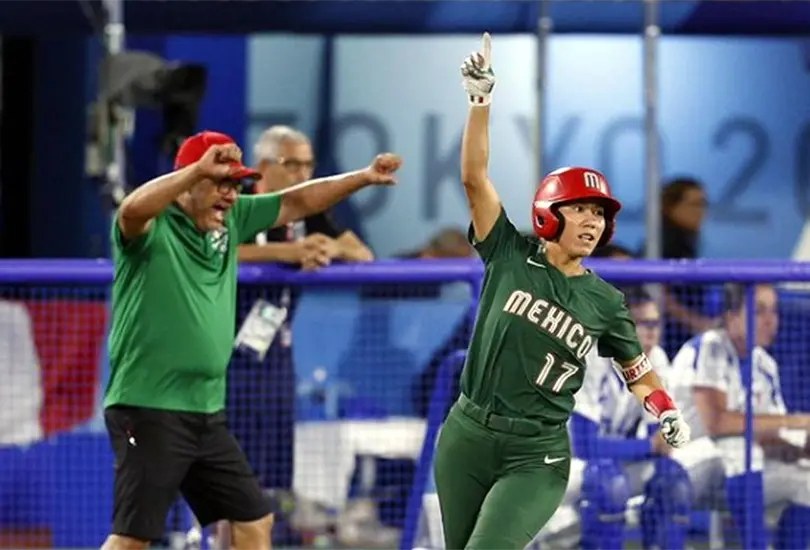 Anissa Urtez pide perd&oacute;n por uniformes y deja el equipo de s&oacute;ftbol de M&eacute;xico
