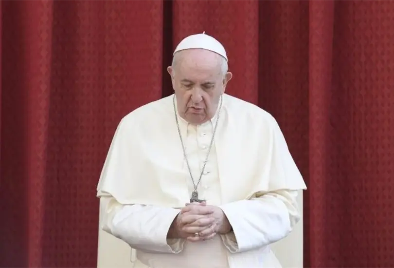 Papa Francisco reacciona bien a cirugía intestinal, anuncia El Vaticano Papa Francisco reacciona bien a cirugía intestinal, anuncia El Vaticano