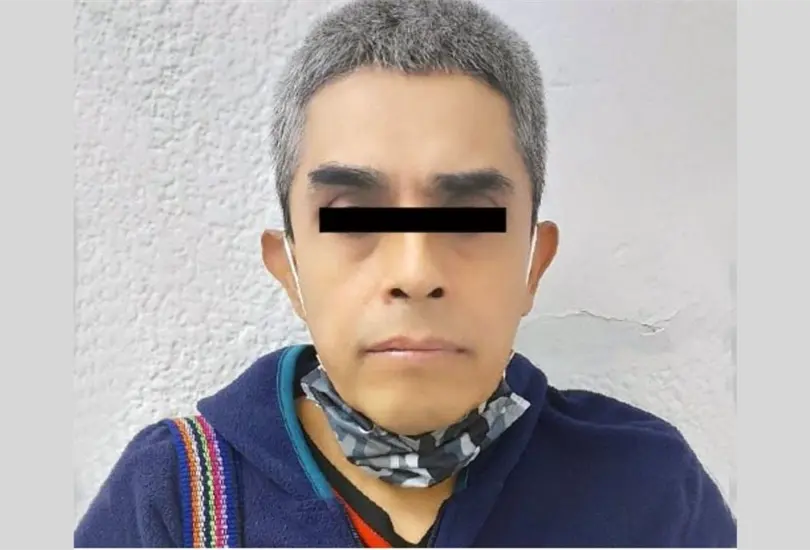 Madre permite que un sujeto abuse de su hija a cambio de un celular Madre permite que un sujeto abuse de su hija a cambio de un celular