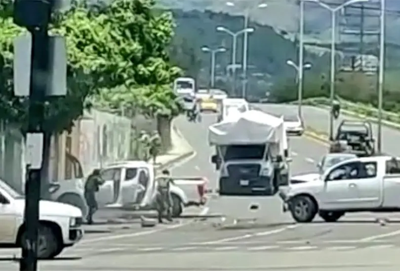 Nayarit: captan enfrentamiento entre presuntos criminales y el Ej&eacute;rcito 