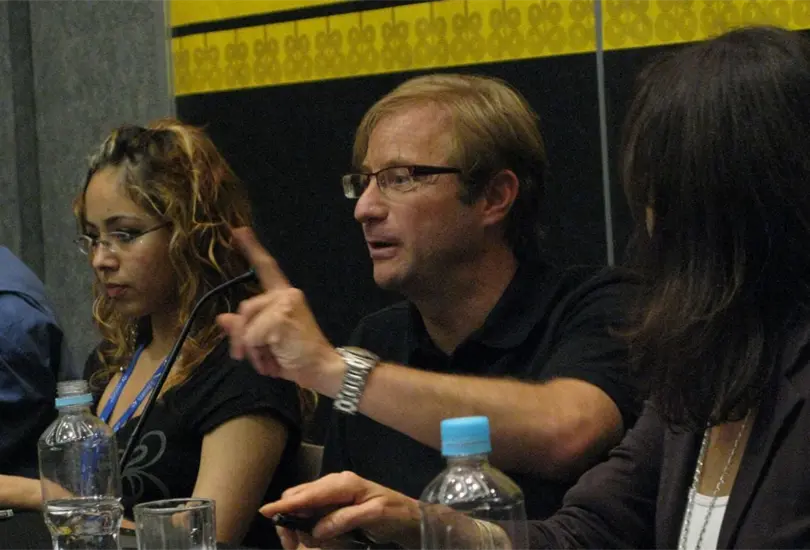Giran cuarta orden de aprehensi&oacute;n contra Andr&eacute;s Roemer