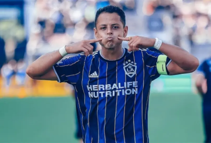 Acusan a Javier Chicharito Hern&aacute;ndez de ser padre ausente y no dar manutenci&oacute;n