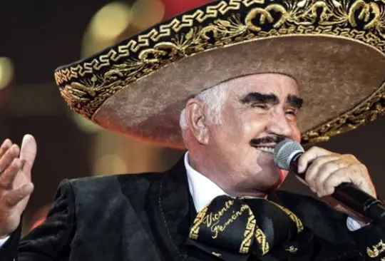 Vicente Fernández se encuentra grave, pero estable