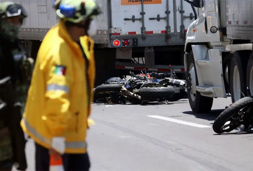Ven&iacute;amos echando carreritas: sujeto tras accidente en M&eacute;xico-Cuernavaca 