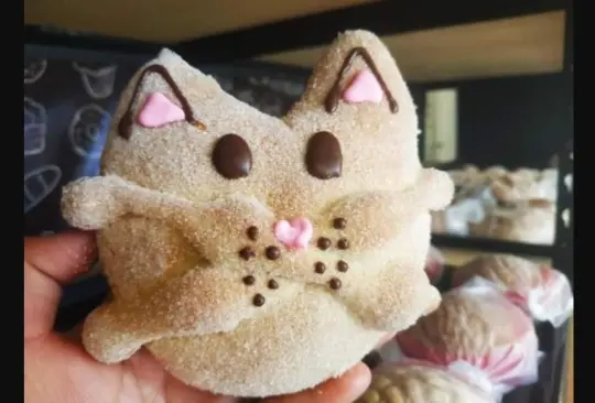 Michimuerto, pan de muerto en forma de gato llega a CDMX