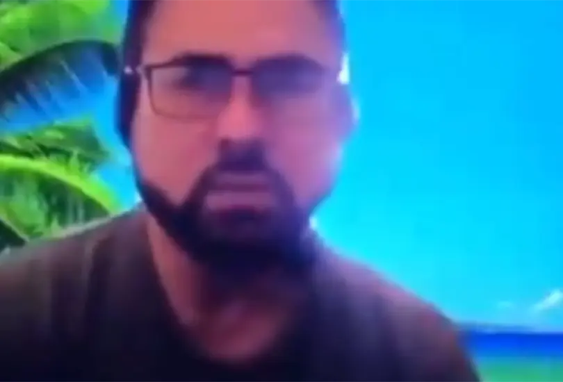 Pa qu&eacute; abren las piernas, tunden a profesor de Veracruz por opini&oacute;n sobre aborto