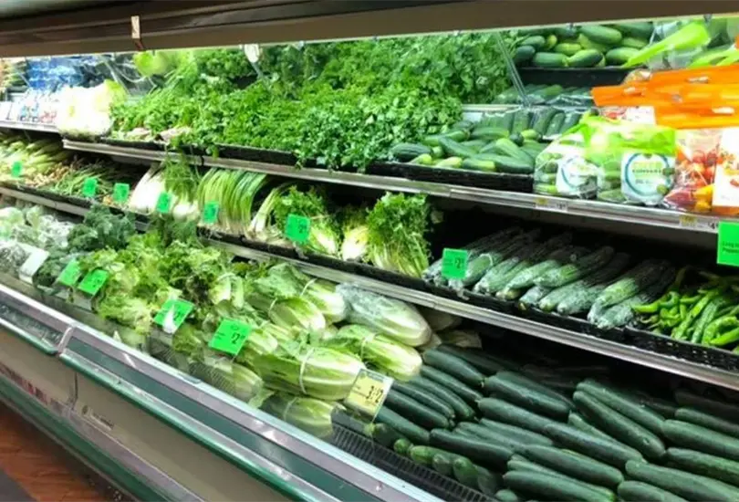 Encarcelan a mujer que escupi&oacute; en alimentos del supermercado teniendo supuesto COVID