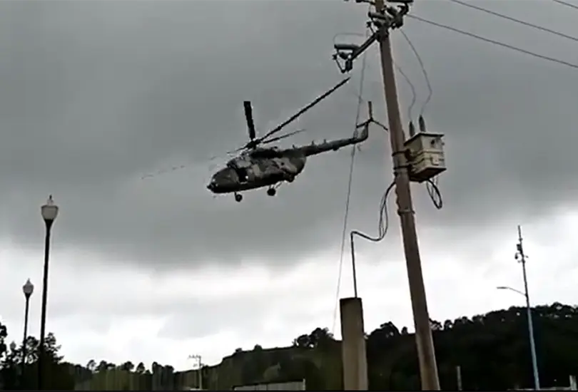 Cae helic&oacute;ptero de la Marina en el que viaja el secretario de Gobierno de Veracruz