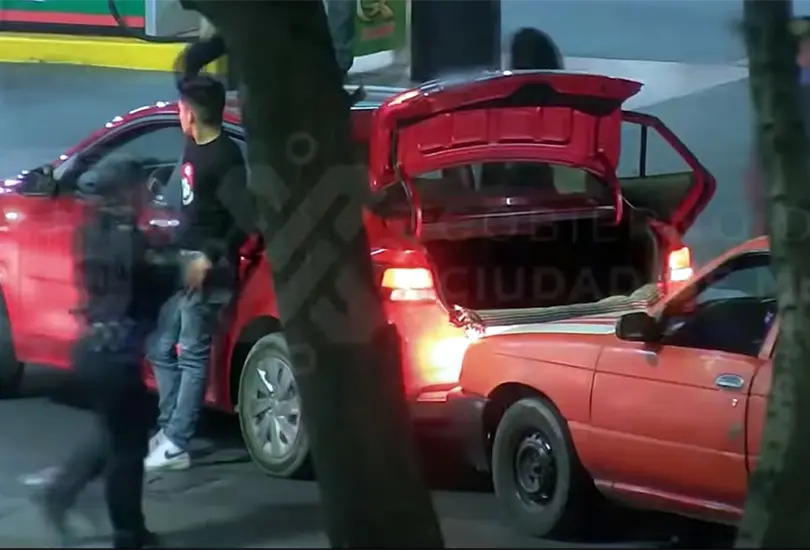 Apaga a distancia su carro y polic&iacute;as logran la captura de 5 asaltantes