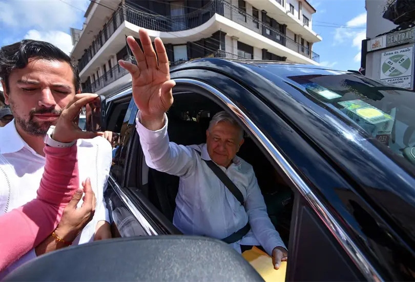 La CNTE vuelve a parar a López Obrador en Chiapas La CNTE vuelve a parar a López Obrador en Chiapas