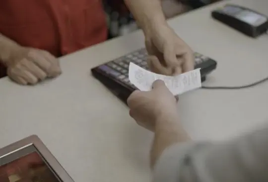 Los bancos de los que puedes hacer depósitos en el Oxxo Los bancos de los que puedes hacer depósitos en el Oxxo