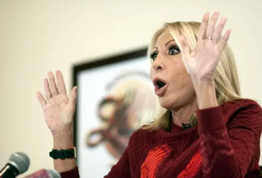 Revés a Laura Bozzo: la FGR tiene luz verde para detenerla