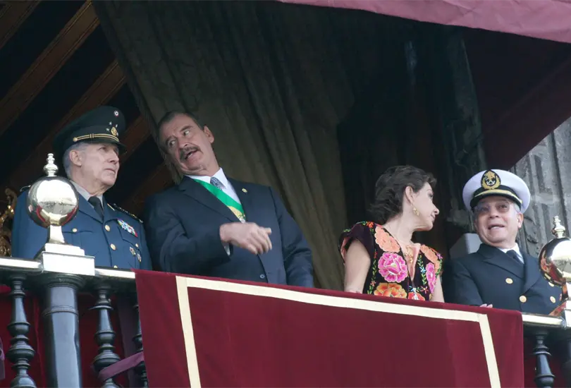 Toallagate, el esc&aacute;ndalo que exhibi&oacute; los lujos de Fox y Marta Sahag&uacute;n 